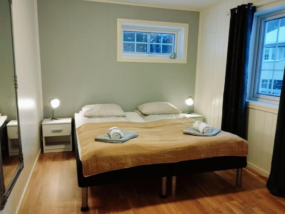 Apartment In Tromso With Sea And Mountain View Eksteriør bilde