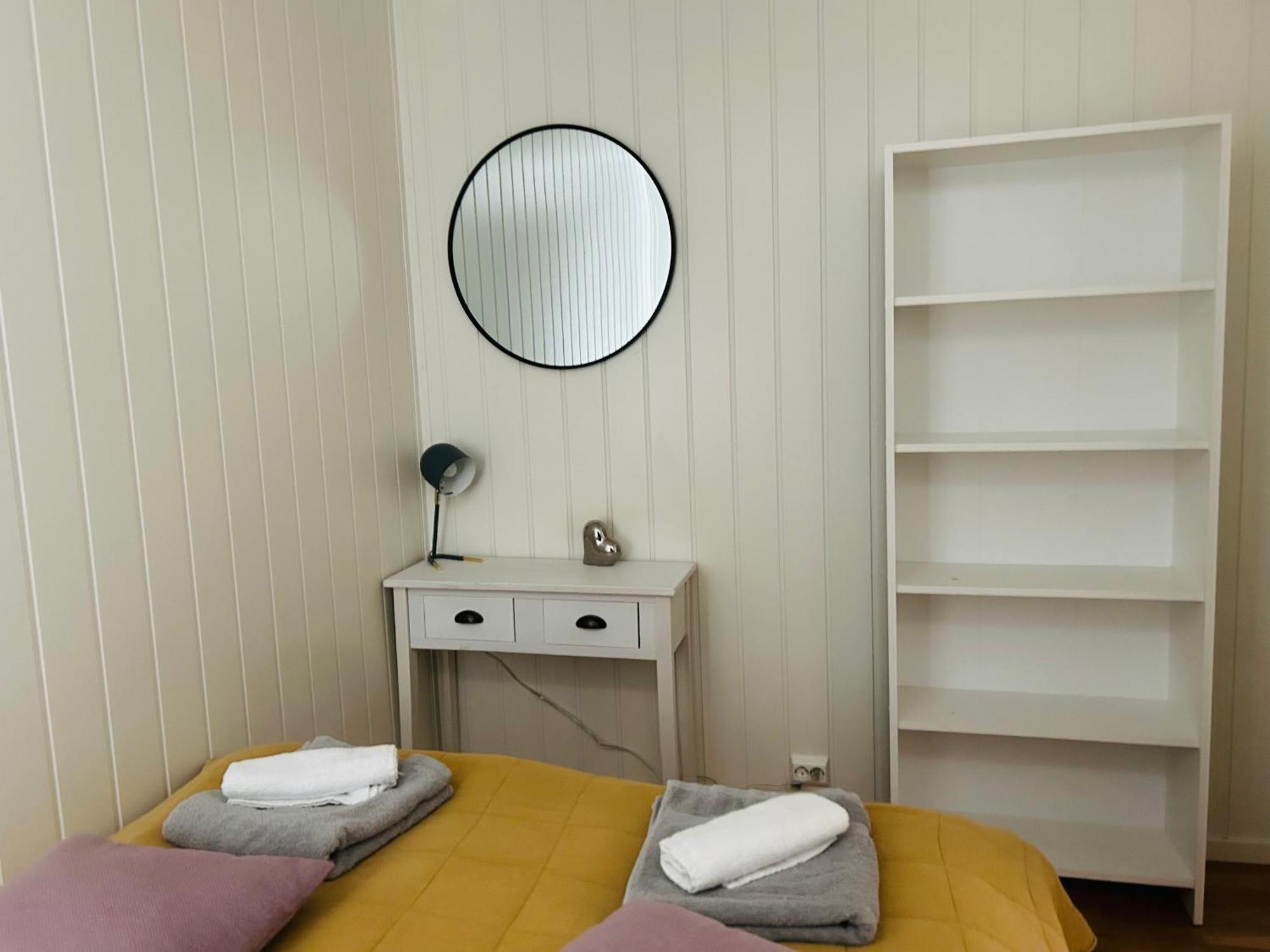 Apartment In Tromso With Sea And Mountain View Eksteriør bilde